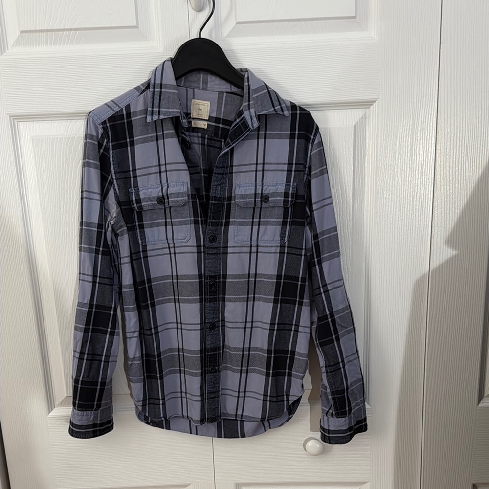 GAP Blue Casual Button Down Shirt